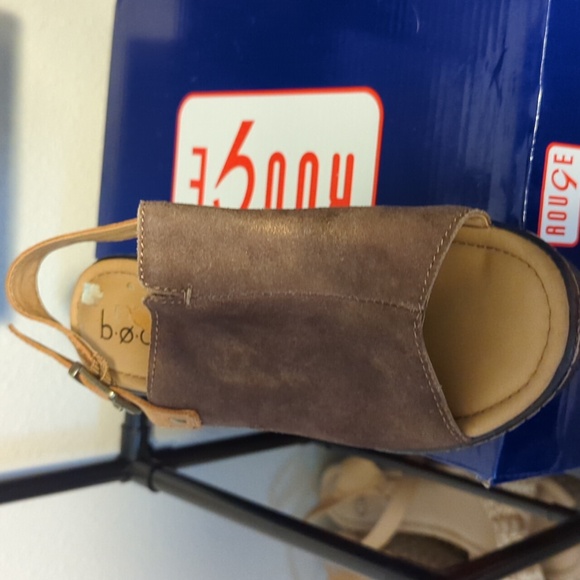 Wedges - Picture 2 of 4